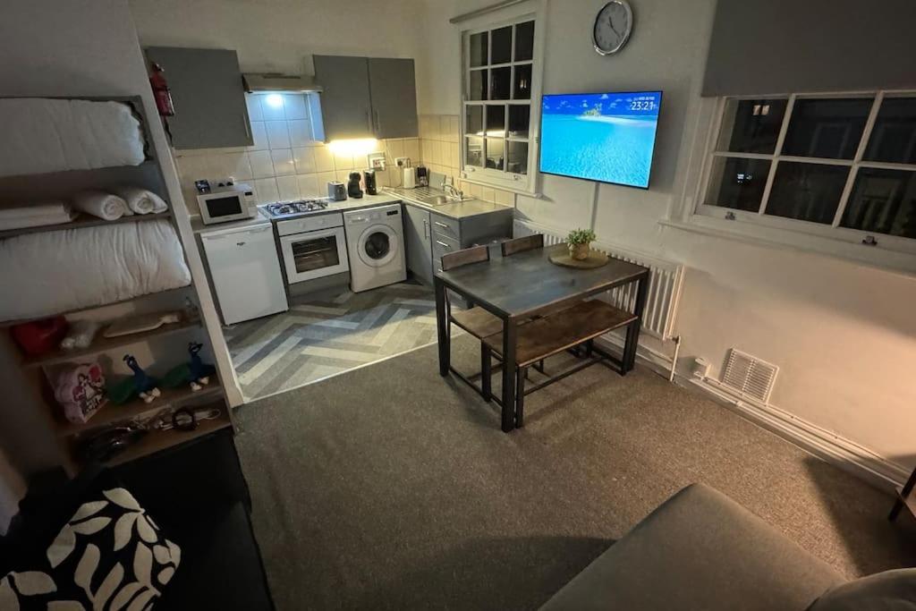 Apartament Flat In The Heart Of Camden Town