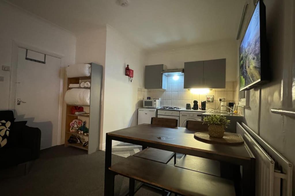 Flat In The Heart Of Camden Town Londra
