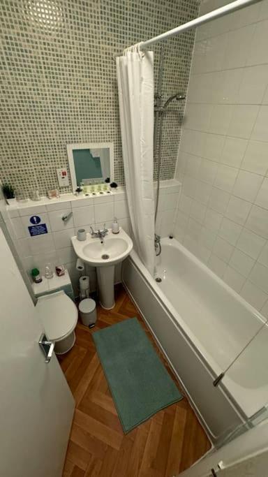 Flat In The Heart Of Camden Town Apartament