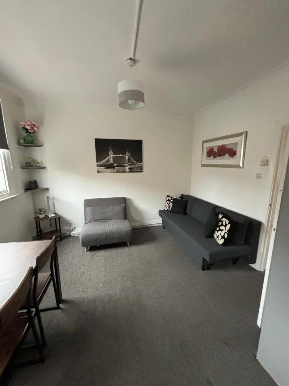 Apartament Flat In The Heart Of Camden Town Londra
